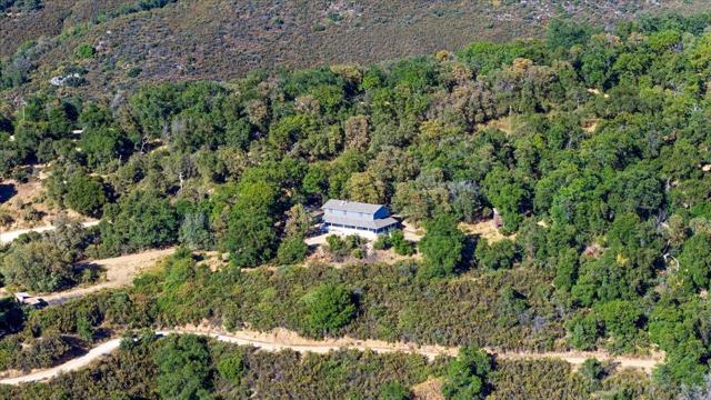 40101 Tassajara Road, Carmel Valley CA: https://media.crmls.org/mediaz/b13ae4bd-f5ef-4a67-ad33-3892fc798a07.jpg