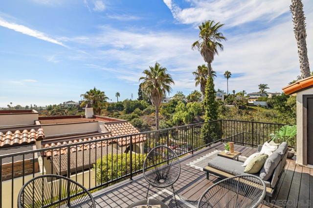 4732 Iroquois Ave, San Diego CA: https://media.crmls.org/mediaz/b13bcfd8-b0cf-414e-a8a2-8b5bcaa8d505.jpg