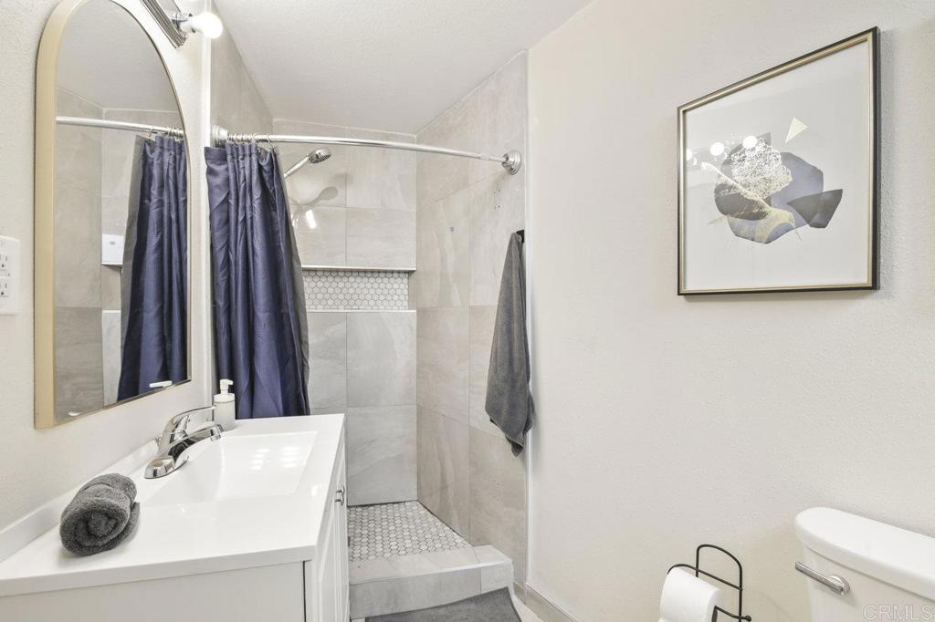 9452 Larrabee Avenue - photo 17