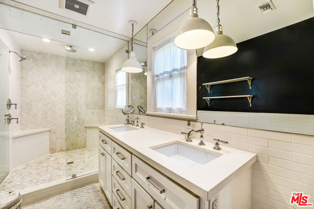 2049 N Berendo Street, Los Angeles CA: https://media.crmls.org/mediaz/b13d621c-c71b-4296-819c-e8a519c9705d.jpg