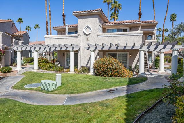 505 S Farrell Drive, Palm Springs CA: https://media.crmls.org/mediaz/b13d8c80-7f11-4f21-a347-7f4687eae6da.jpg