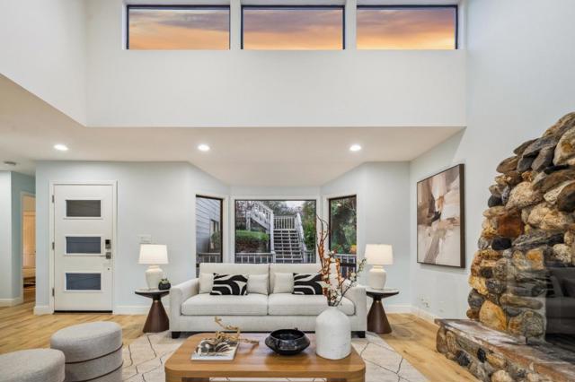 389 Avenue Granada, El Granada CA: https://media.crmls.org/mediaz/b13ec993-d336-4141-b09e-20eb19e6a630.jpg