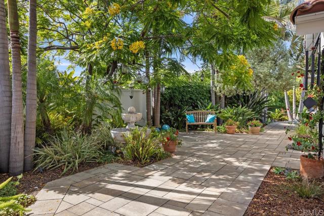 560 San Andres Dr., Solana Beach CA: https://media.crmls.org/mediaz/b13f4a65-aba1-4e7d-a15f-8649c2df232d.jpg