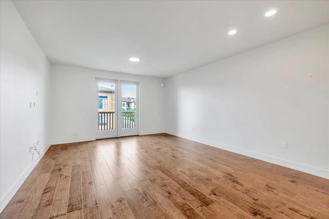 657 Walnut Street, San Carlos CA: https://media.crmls.org/mediaz/b13f8a08-de64-4a92-a9fb-0f34ea2f1c20.jpg