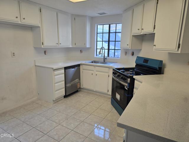 8541 Creekside Place, Rancho Cucamonga CA: https://media.crmls.org/mediaz/b14003df-0ac8-43d2-a2fc-5107aebdc541.jpg