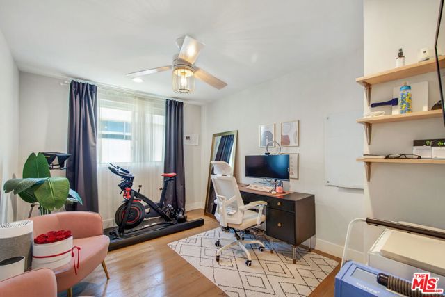 5326 Fairview Boulevard, Los Angeles CA: https://media.crmls.org/mediaz/b1408a97-d35d-4da3-8e81-48084ebb69a2.jpg