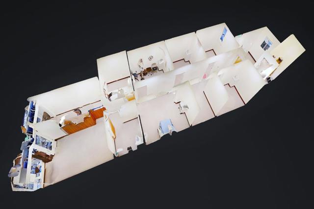 3234 Clement Street, San Francisco CA: https://media.crmls.org/mediaz/b140c357-cc18-45dd-b048-aeca212ec01d.jpg