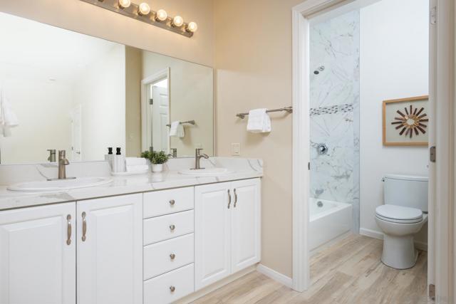 Image 27 of 75 For 12325 Lemoncrest Drive