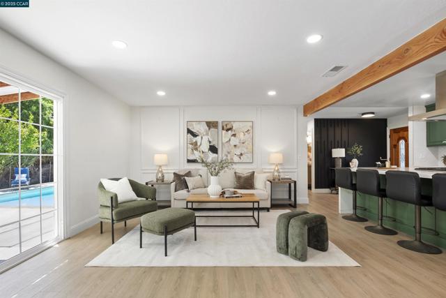 5182 La Corte Bonita, Concord CA: https://media.crmls.org/mediaz/b1447b45-20c7-447e-ac91-72eeda71be7a.jpg