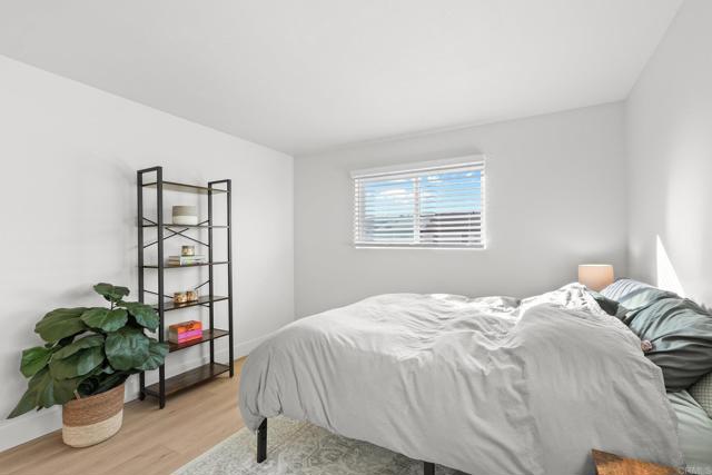 Detail Gallery Image 10 of 39 For 9543 Cottonwood Ave a,  Santee,  CA 92071 - 2 Beds | 1/1 Baths