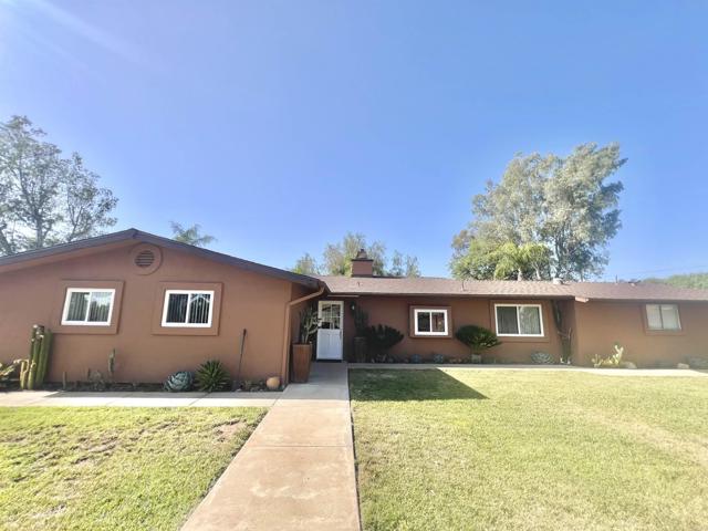 Home for Sale in Valley Center