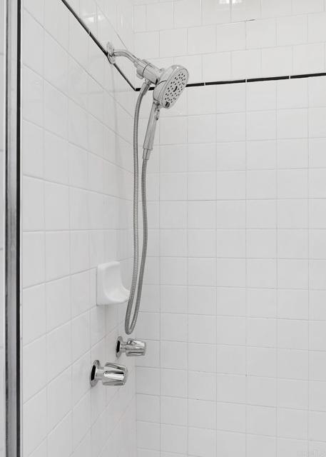 2764 Granville Avenue, Los Angeles CA: https://media.crmls.org/mediaz/b1461d5a-dc8f-424b-99ad-19a9a35367bd.jpg