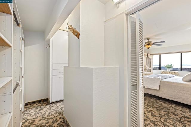 716 Gelston Pl, El Cerrito CA: https://media.crmls.org/mediaz/b1494586-2643-40b8-a1f6-2a3baf681d2f.jpg