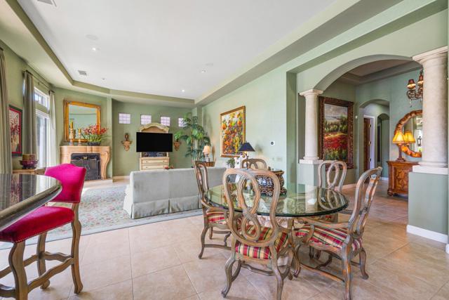 61 Via Las Flores, Rancho Mirage CA: https://media.crmls.org/mediaz/b149dfbb-d739-4a24-93ab-189c14c3fe77.jpg