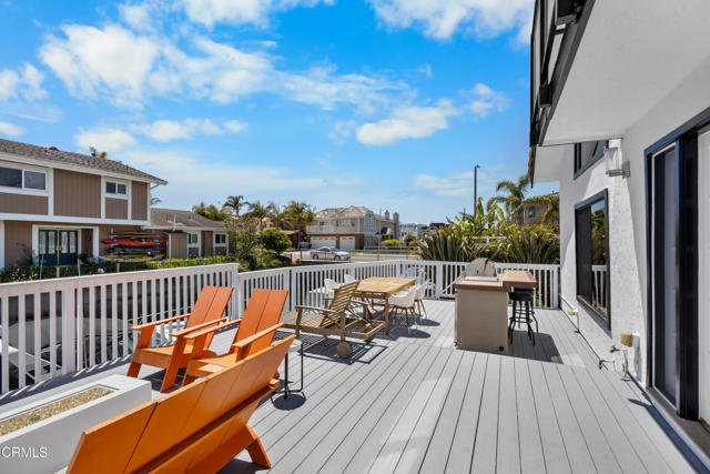 Detail Gallery Image 12 of 46 For 3960 W Hemlock St, Oxnard,  CA 93035 - 4 Beds | 3 Baths