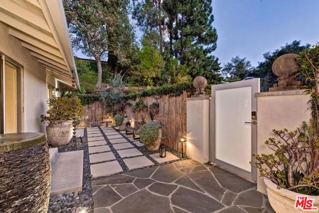 11545 Dona Cecilia Drive photo 4