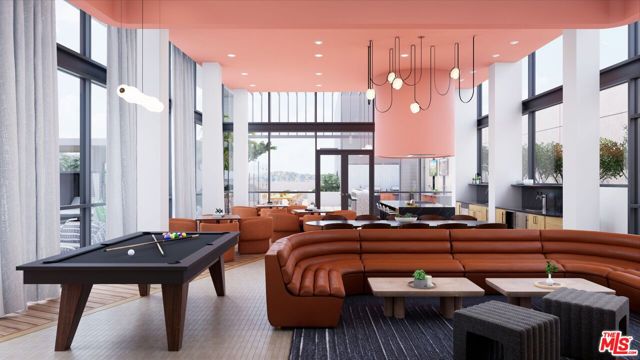 800 N Front Street, Burbank CA: https://media.crmls.org/mediaz/b14c3929-d998-4540-91e4-b68e602bc237.jpg