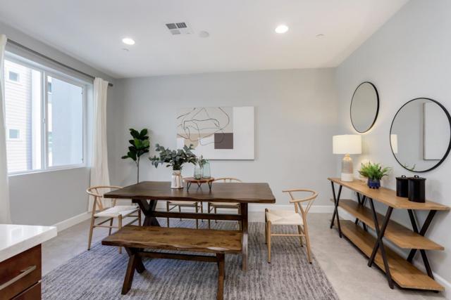 426 Ellicott Loop, San Jose CA: https://media.crmls.org/mediaz/b14d29f4-f36c-460a-88fb-9b08e0190290.jpg