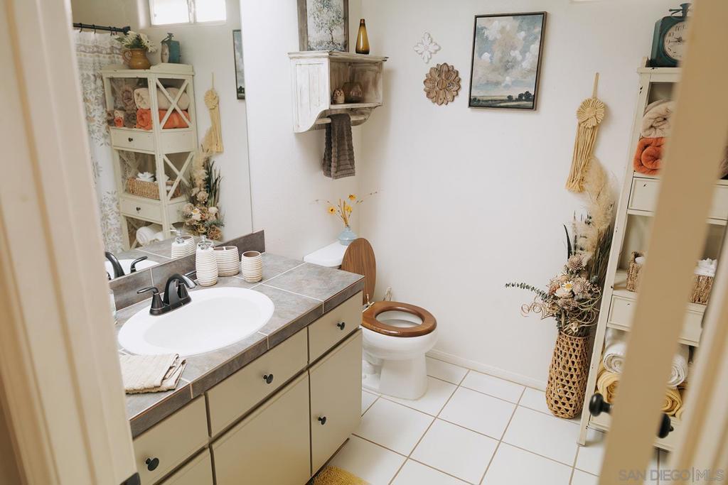 MLS #250043282SD image #26