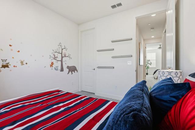 17985 Cantabria Lane, Morgan Hill CA: https://media.crmls.org/mediaz/b14fd951-8895-4ad9-ac99-732869fbca91.jpg