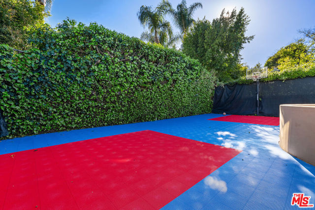 14710 Greenleaf Street, Sherman Oaks CA: https://media.crmls.org/mediaz/b1508f30-5de9-49e5-b634-e2c761f12b1f.jpg