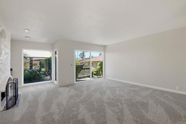 Detail Gallery Image 22 of 49 For 1915 Estrella De Mar Ct #C,  Carlsbad,  CA 92009 - 2 Beds | 2/1 Baths