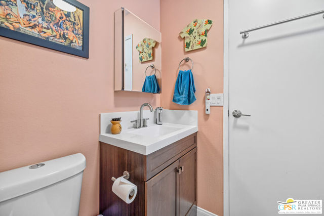 379 Avenida Andorra, Cathedral City CA: https://media.crmls.org/mediaz/b1513c15-9a56-4154-8647-50b7c3cb47f1.jpg