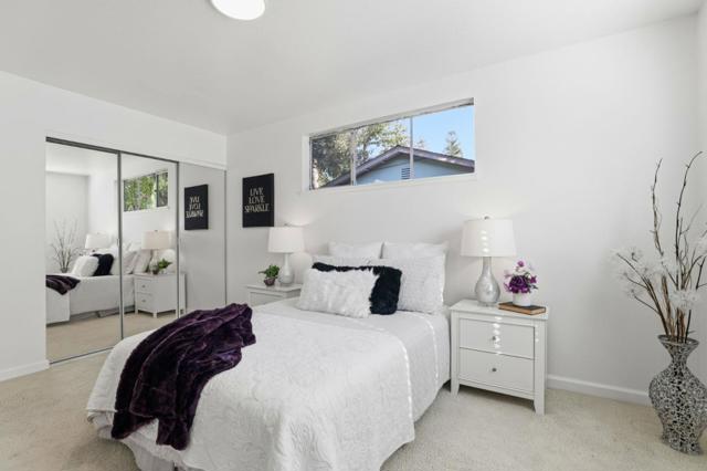 15581 Flintridge Drive, Los Gatos CA: https://media.crmls.org/mediaz/b151ca3c-de7a-4712-b954-5197f703d9c9.jpg