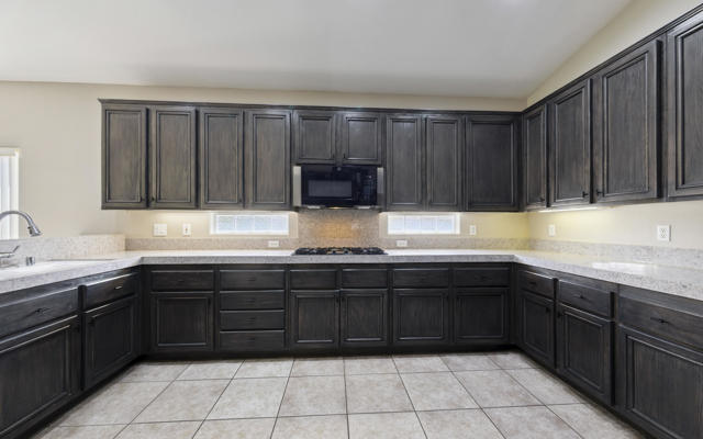 45554 Shaugnessy Drive, Indio CA: https://media.crmls.org/mediaz/b1521f89-b20c-4e1e-b311-491f30789c8a.jpg