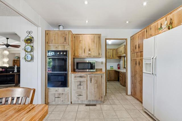 Detail Gallery Image 19 of 40 For 18218 Paradise Mountain Rd Spc 179 #LOT 179,  Valley Center,  CA 92082 - 2 Beds | 2 Baths