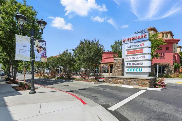1581 Shore Place, Santa Clara CA: https://media.crmls.org/mediaz/b153b9ee-963e-4dc1-8d35-b6ced2f08b5e.jpg