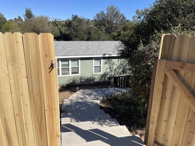 Image 30 of 52 For 3637 La Canada Road