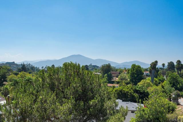 Detail Gallery Image 28 of 72 For 4814 Rushville Ln, La Mesa,  CA 91941 - 5 Beds | 2/1 Baths