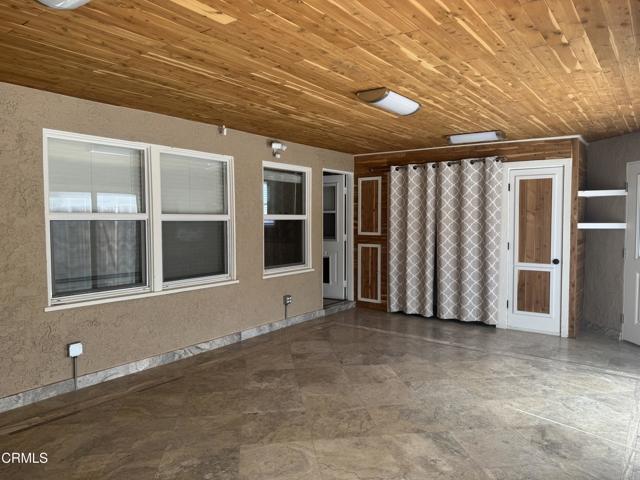 Detail Gallery Image 19 of 30 For 938 Ford St, Corona,  CA 92879 - 3 Beds | 2 Baths