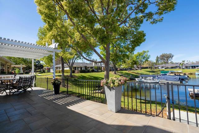 Detail Gallery Image 32 of 44 For 1554 via Brisa Del Lago, San Marcos,  CA 92078 - 3 Beds | 2 Baths