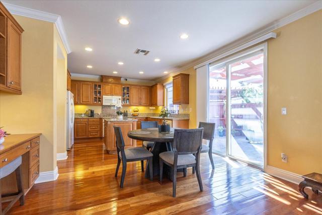 Image 17 of 70 For 7197 Windcliff Lane