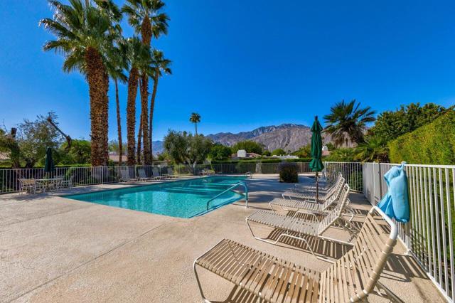 2113 Sunshine Way, Palm Springs, CA 92264
