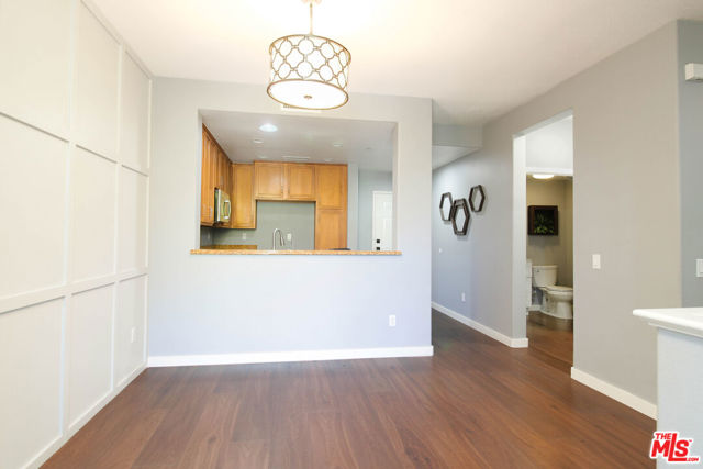 28562 Herrera Street, Valencia CA: https://media.crmls.org/mediaz/b15836e2-fe8f-4fac-9f22-b01a896bf17a.jpg