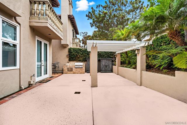 9703 Keeneland Row, La Jolla CA: https://media.crmls.org/mediaz/b159638b-b258-4dfc-a9d7-a9fc17587c75.jpg