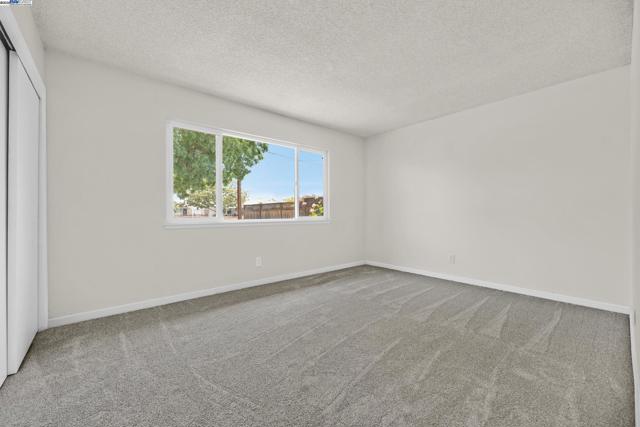 677 Wall St, Livermore CA: https://media.crmls.org/mediaz/b1596a43-a541-4b72-aa47-eb62e108b58e.jpg