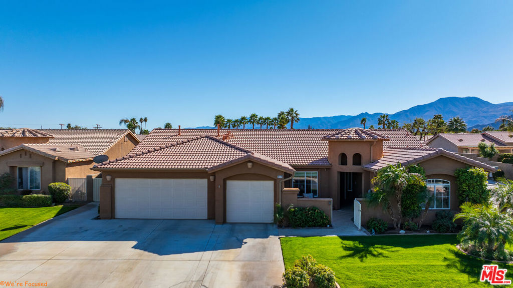 81129 La Reina Circle