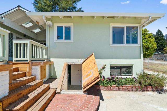 656 Prospect, Santa Cruz CA: https://media.crmls.org/mediaz/b15a3a21-3663-4b93-bbcc-decf82f3bf19.jpg