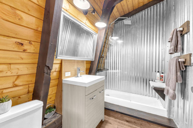 71915 Samarkand Drive, 29 Palms CA: https://media.crmls.org/mediaz/b15bea19-af1c-4ac2-8e9f-41a8776d908b.jpg