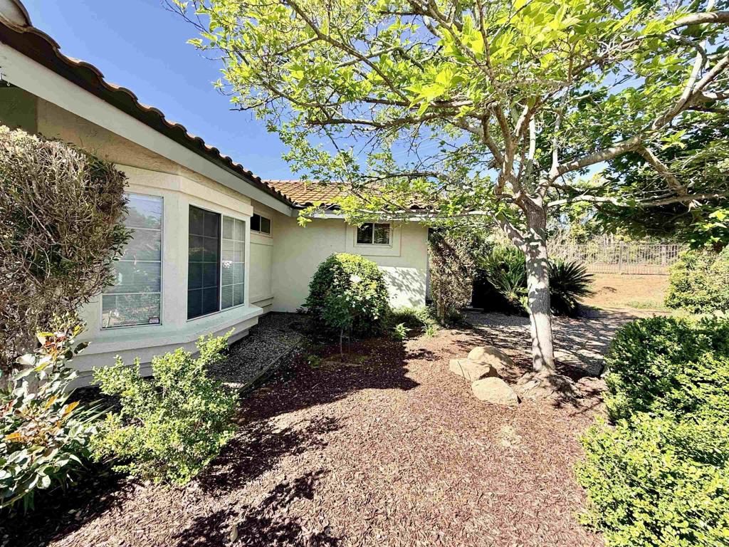13807 Lake Poway Road Road - photo 2