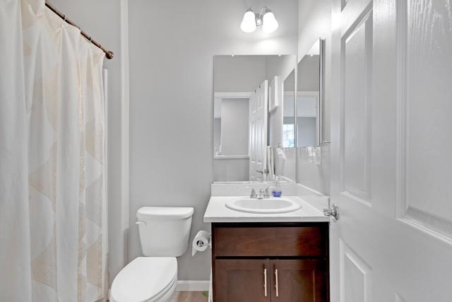 1028 Capri Way, Salinas CA: https://media.crmls.org/mediaz/b15ccec0-7439-40f3-ae4a-2988ff79213b.jpg