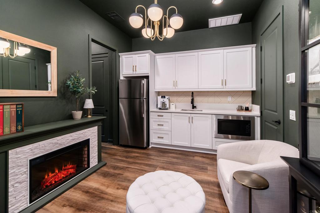 587 Gateway Lane - photo 4