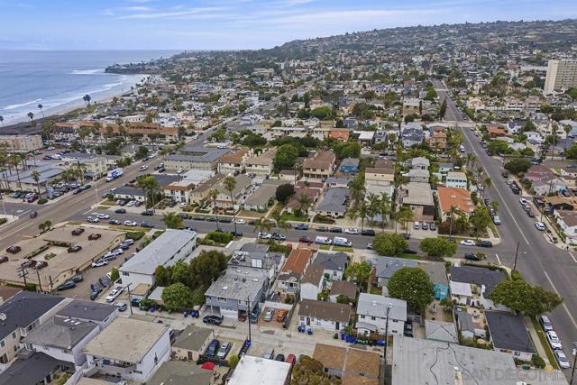 849 851 Missouri St, San Diego CA: https://media.crmls.org/mediaz/b15d19e1-ec82-4313-939d-79fa64140fe5.jpg