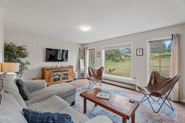 Detail Gallery Image 7 of 28 For 15741 Forest View Rd, Manchester,  CA 95459 - 3 Beds | 2 Baths