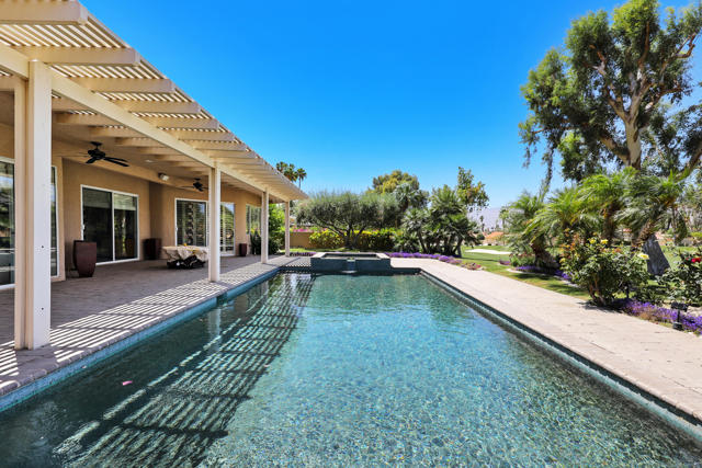 43651 Port Maria Road, Bermuda Dunes CA: https://media.crmls.org/mediaz/b16282d6-b78c-4148-be0e-8b800525b30e.jpg