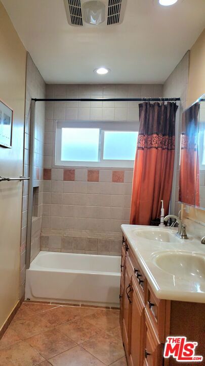 13207 Ruthelen Street, Gardena CA: https://media.crmls.org/mediaz/b16349ba-303f-44fb-b0a0-bfe39c98bba3.jpg